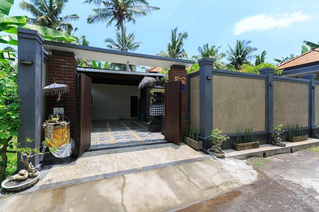 Villa Twin Lovina Exteriér fotografie